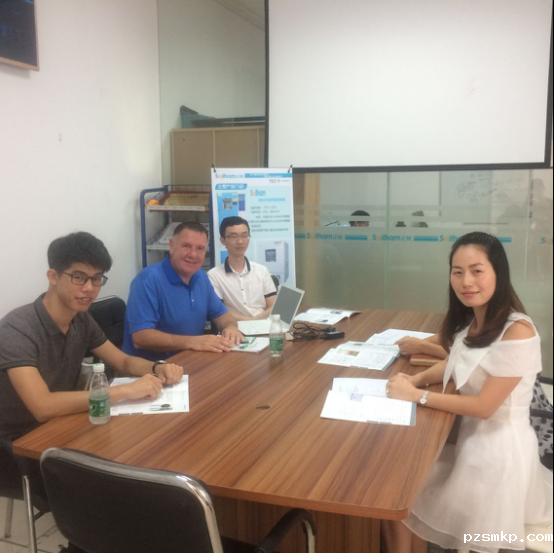 海外客户与优米体育官网下载安装手机版业务对紫外线加速耐候试验机进行了深入的交流