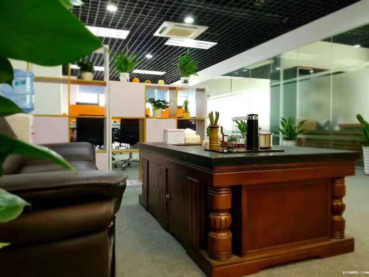 优米体育官网下载安装手机版(深圳)分公司茶室厅